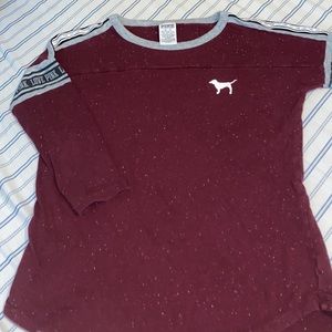 Women’s PINK top